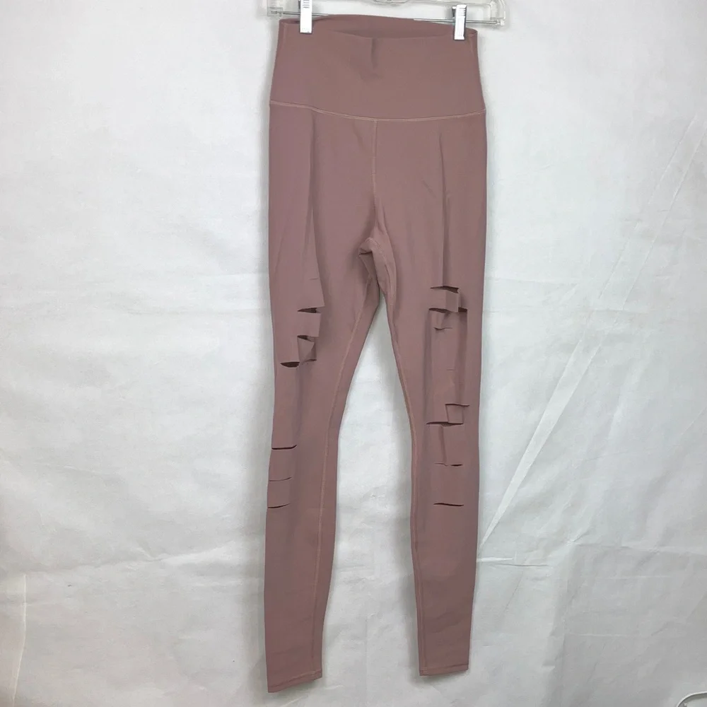 ALO Women’s Size M Warrior Cut Pink High-Waisted Leggings Sporty Gym Yoga Pants